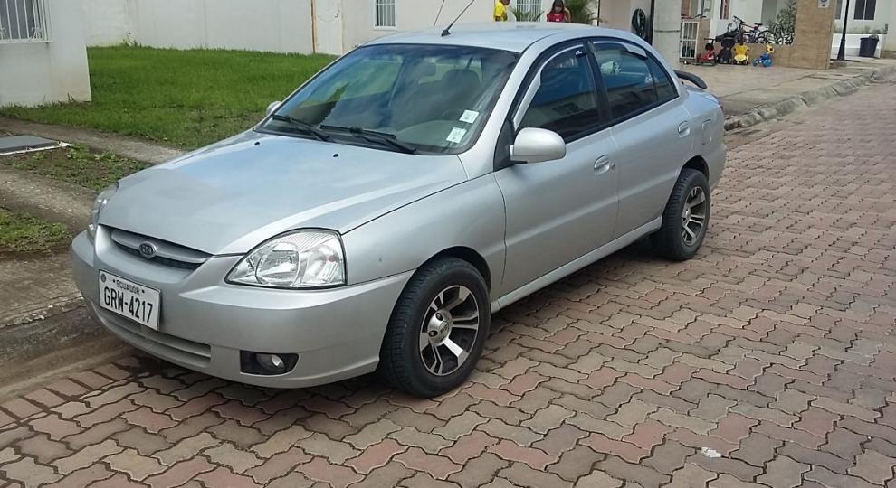 Kia Rio Stylus 2010 Guayaquil