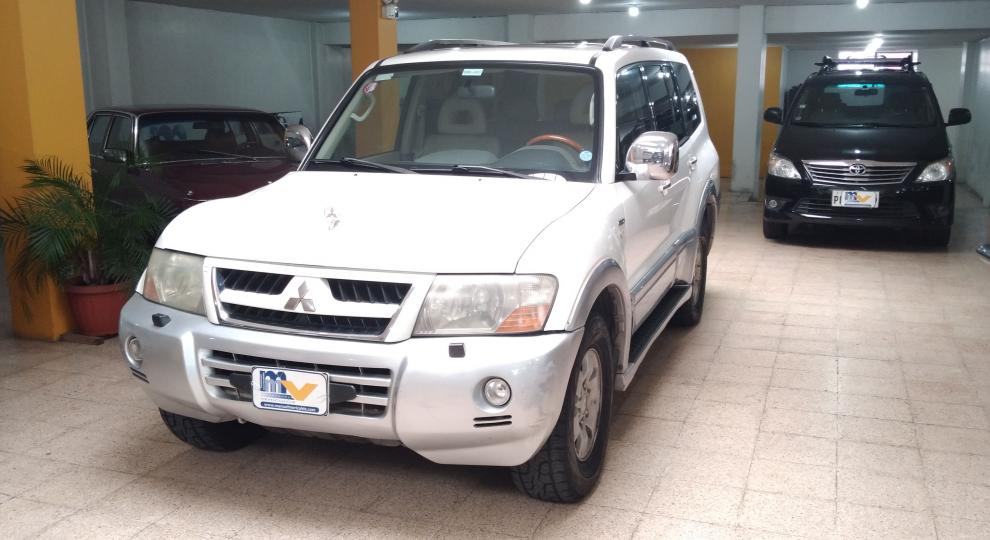 Mitsubishi Montero Blister 2004 Quito