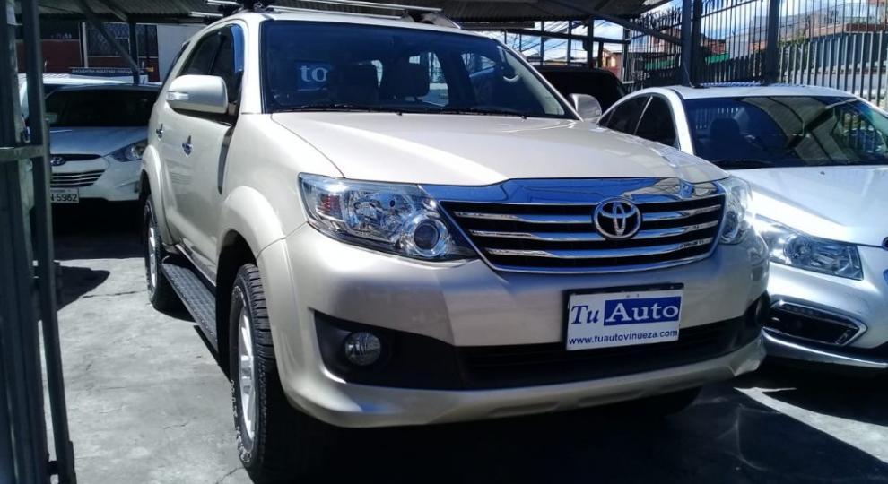 Toyota Fortuner 2.7 2014 Quito
