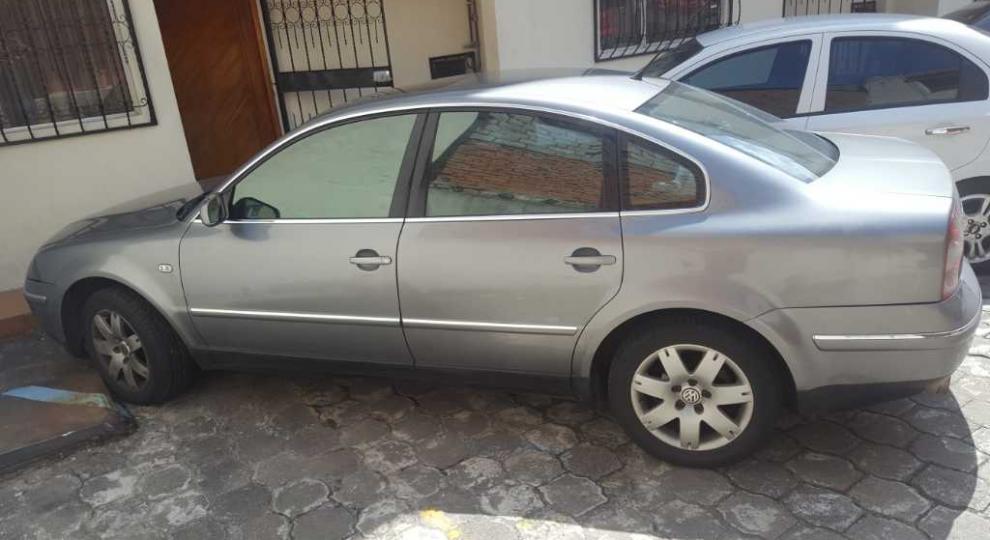 Volkswagen Passat 2002 Quito
