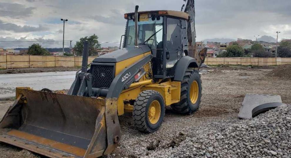 John Deere 410J 2010 Cuenca