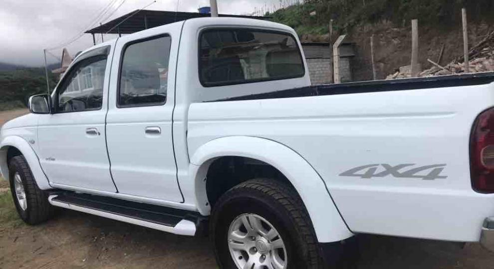 Mazda B2600 CD 2007 Catacocha