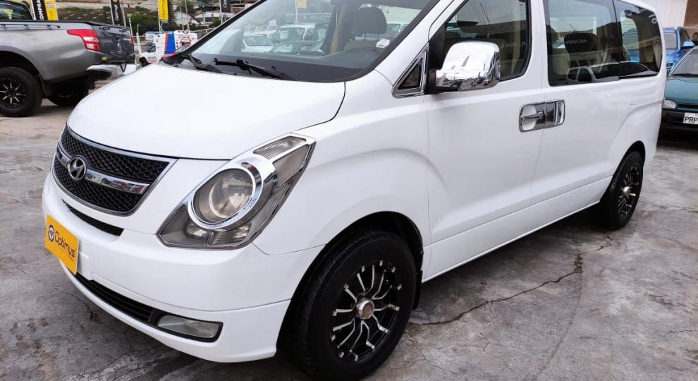 Hyundai H1 2013 Ambato