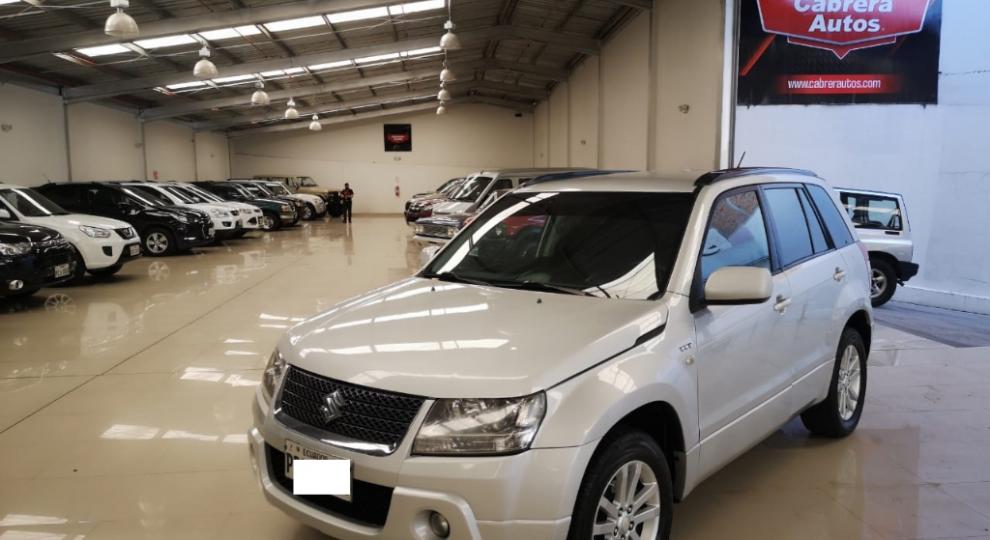 Suzuki Grand Vitara SZ 2.4 2012 Quito
