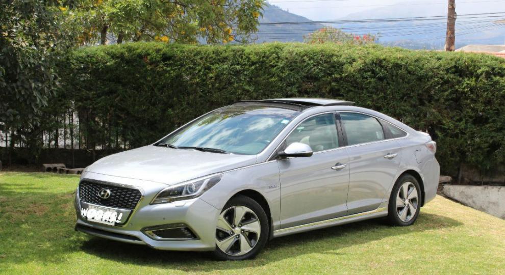Hyundai Sonata Hybrid 2017 Quito
