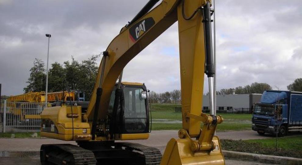Caterpillar 320 DL 2018 Quito