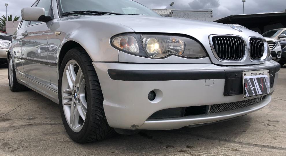BMW 330i 2002 Cuenca
