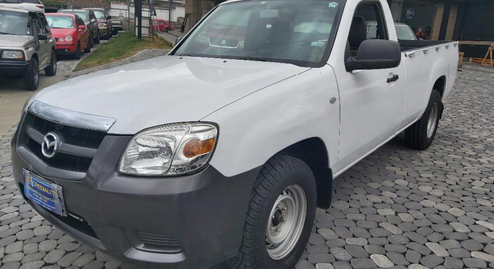 Mazda BT-50 CS 2.2 2012 Cuenca