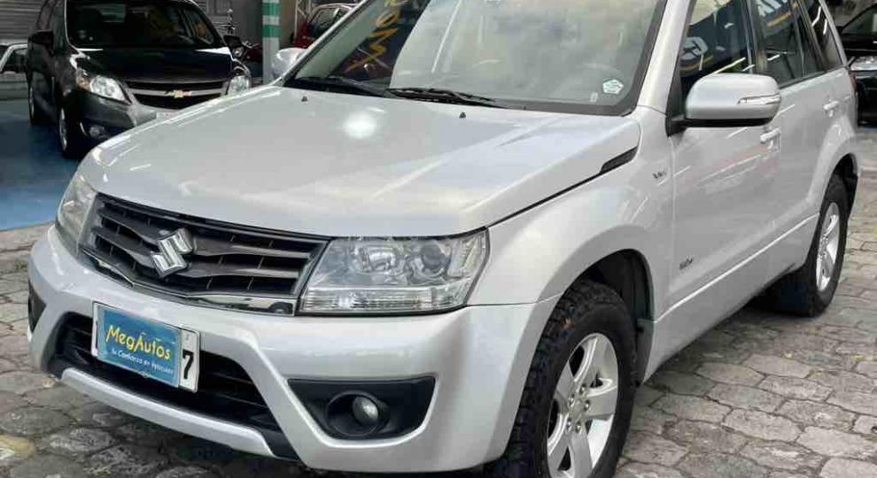 Suzuki Grand Vitara SZ 2.4 2015 Quito