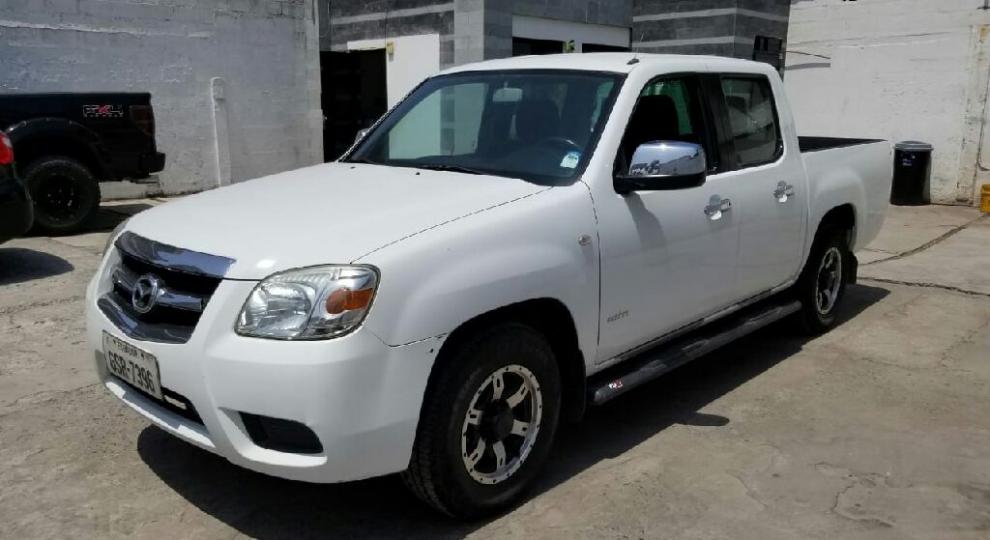 Mazda B2600 CD 2017 Guayaquil