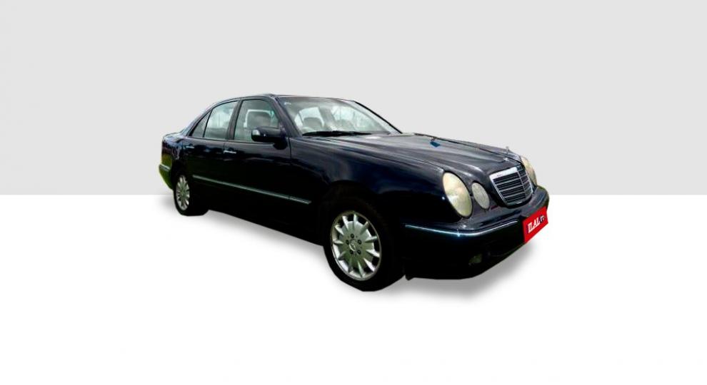 Mercedes Benz E320 2000 Sangolqui