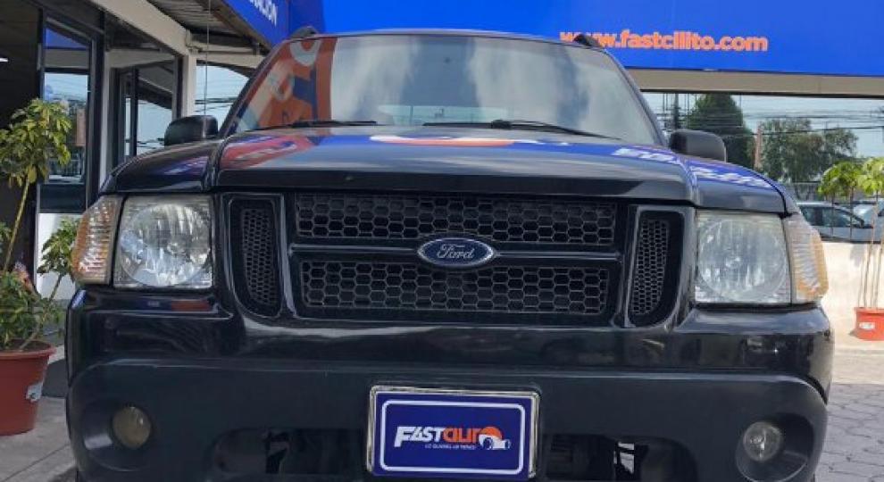 Ford Explorer Sport 4X4 2005 Quito
