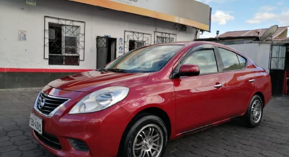 Nissan Versa 2013 Quito