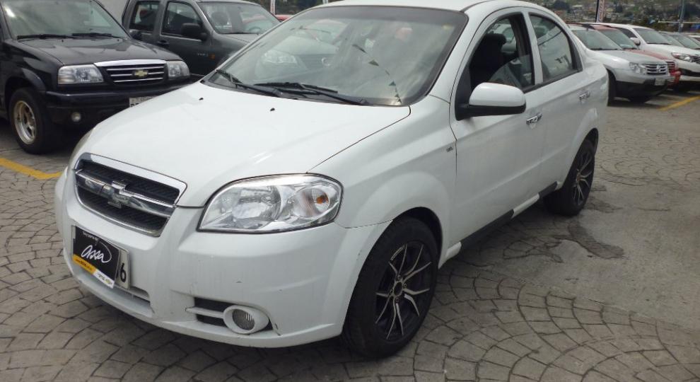 Chevrolet Aveo Emotion GLS 2015 Ambato