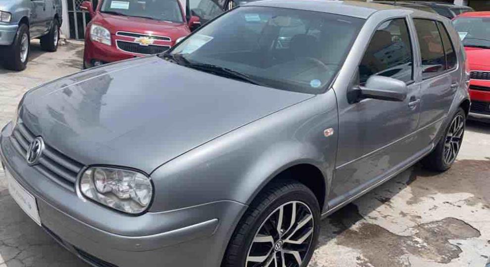 Volkswagen Golf Confortline 2004 Riobamba
