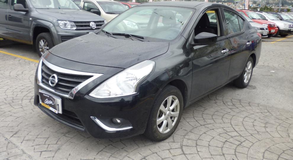 Nissan Versa 2017 Ambato