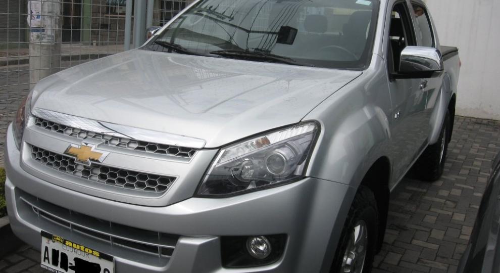Chevrolet D-MAX CRDI FULL AC 3.0 CD 4X4 TM DIESEL 2017 Cuenca