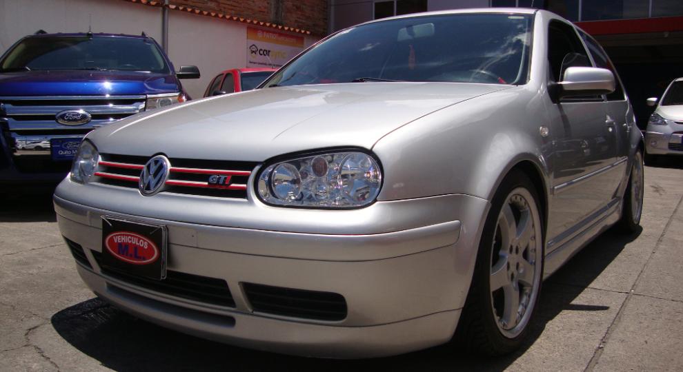 Volkswagen Golf 2001 Cuenca