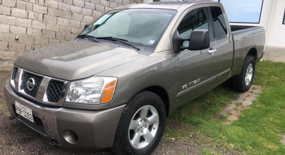 Nissan TITAN 2006 Quito
