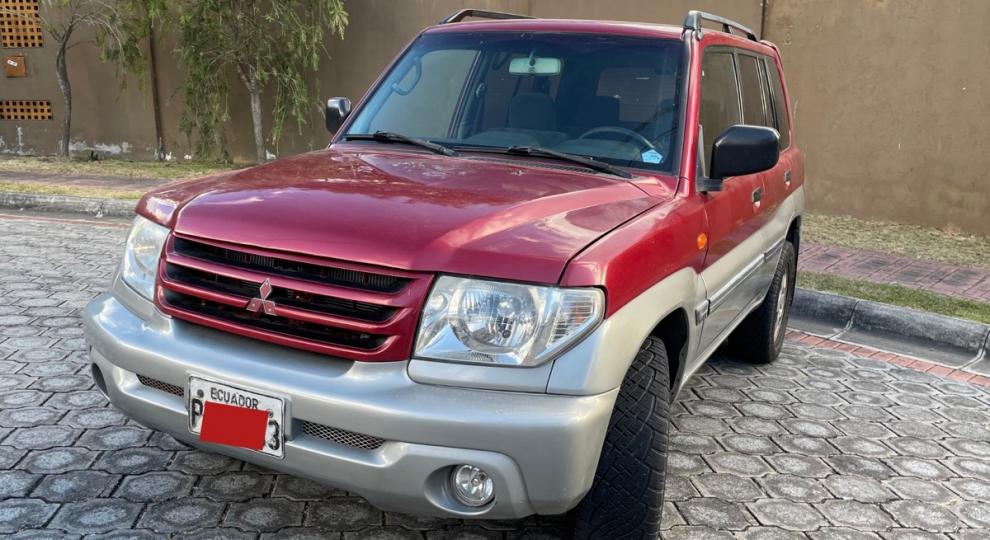Mitsubishi Montero IO 2002 Quito