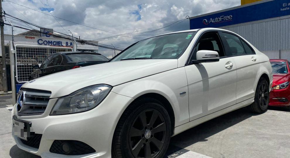 Mercedes Benz C180 2012 Quito