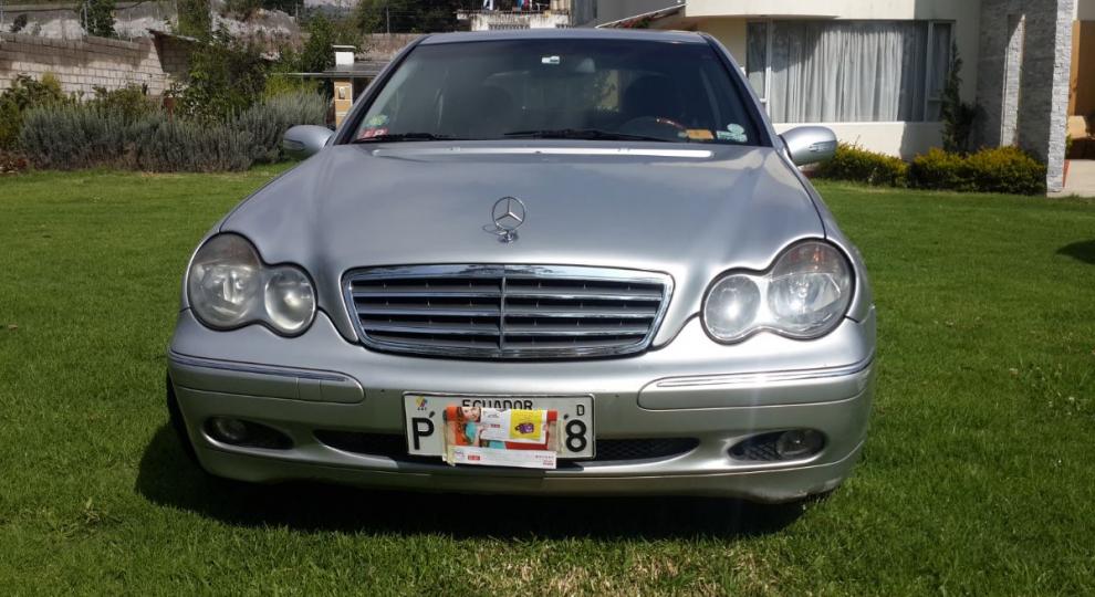 Mercedes Benz 200 2004 Quito