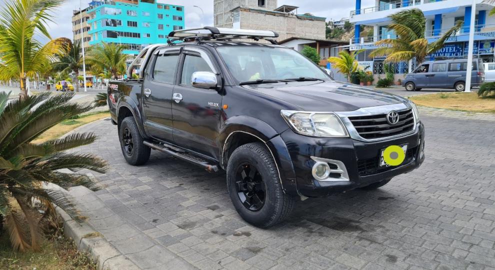 Toyota Hilux CD 4x4 Diesel 2013 Esmeraldas