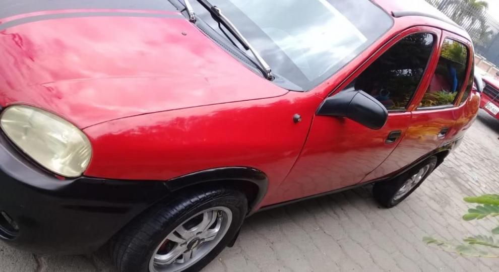 Chevrolet Corsa 1998 Montecristi