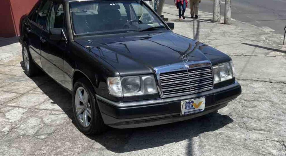 Mercedes Benz 300E 1992 Quito