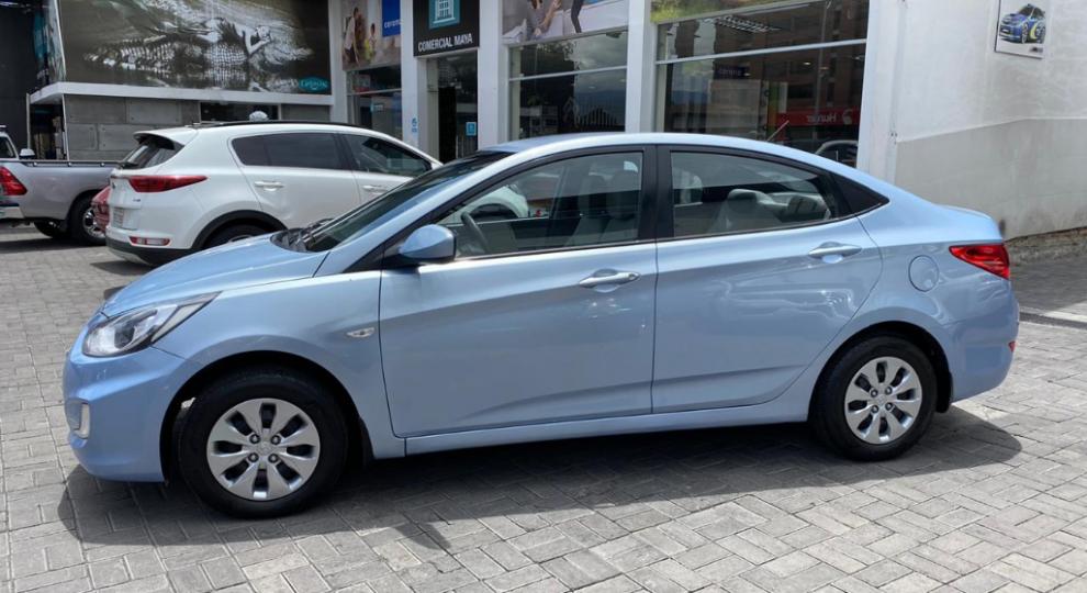 Hyundai Accent 2013 Ambato
