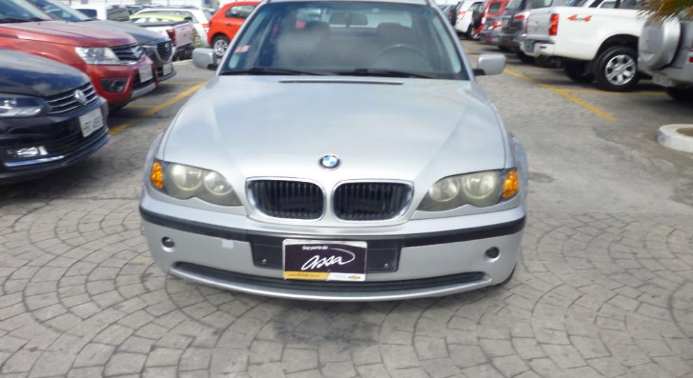 BMW 318 2002 Ambato