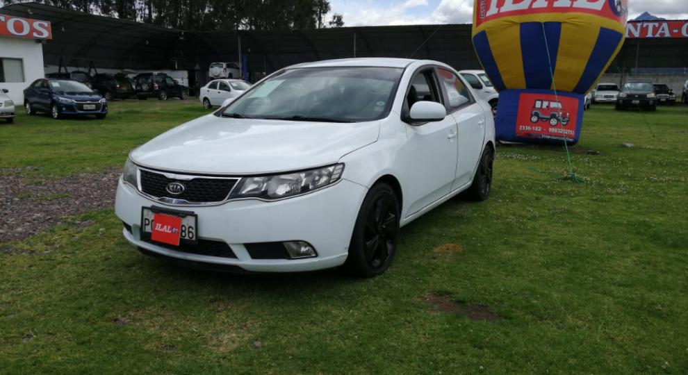 Kia Cerato Forte 2014 Sangolqui