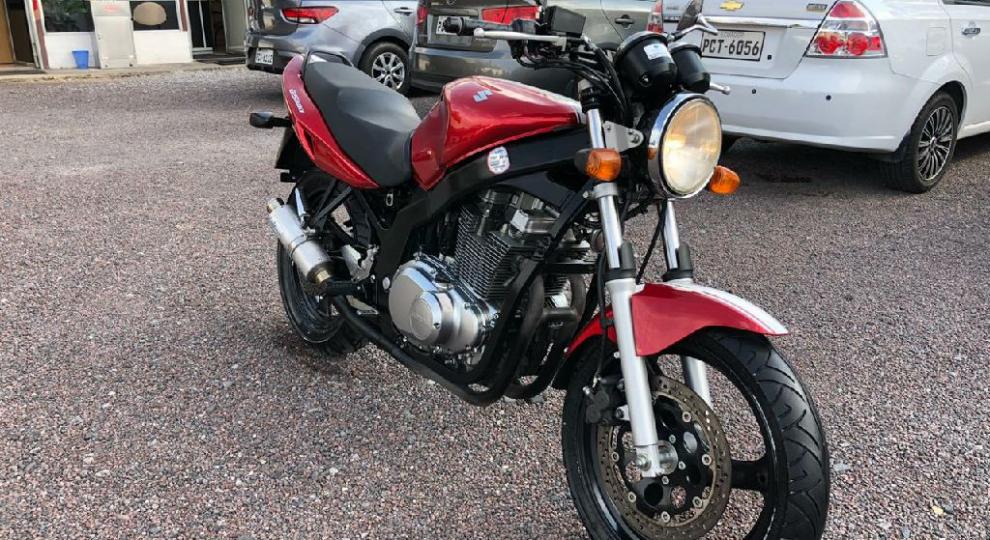 Suzuki GS 500 2014 Quito