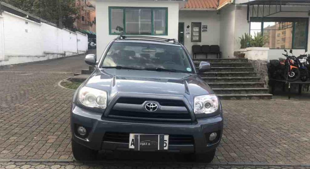Toyota 4 Runner 2008 Cuenca