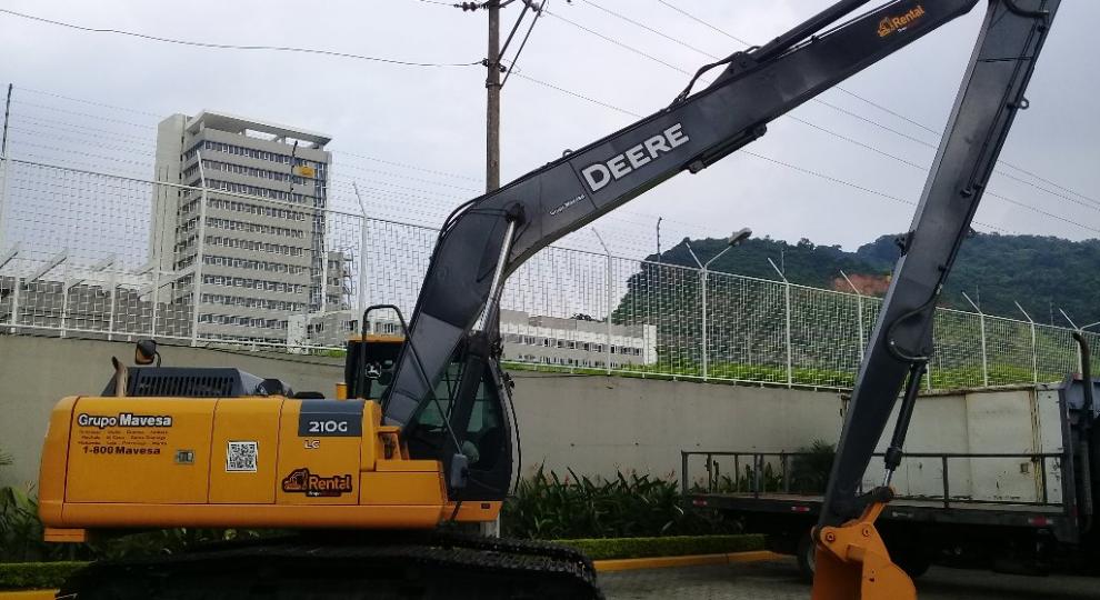 John Deere 210 G LC 2016 Guayaquil