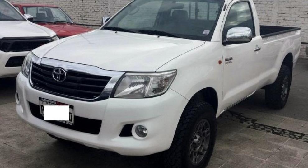 Toyota Hilux CS 4x4 2015 Cuenca