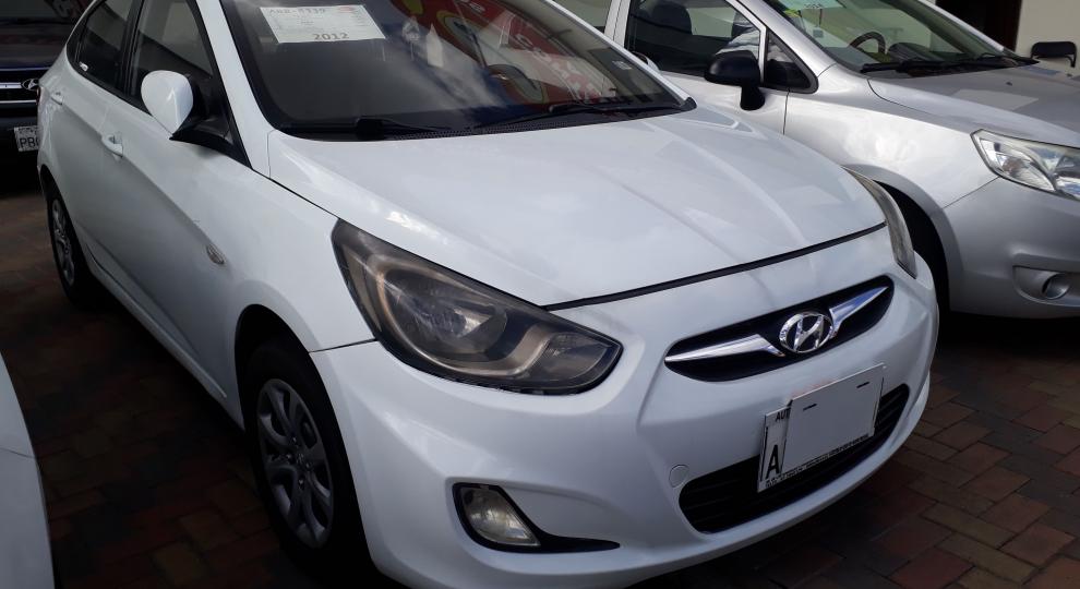 Hyundai Accent 2012 Cuenca