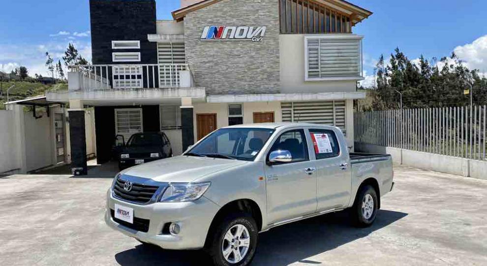 Toyota Hilux CD 4x2 2014 Pelileo