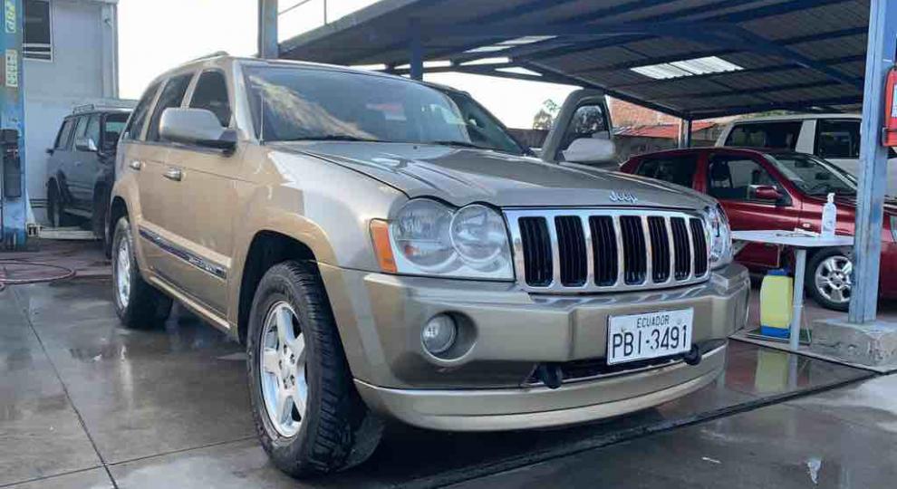 Jeep Grand Cherokee Limited 2006 Quito