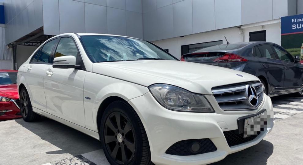 Mercedes Benz C180 K 2012 Quito