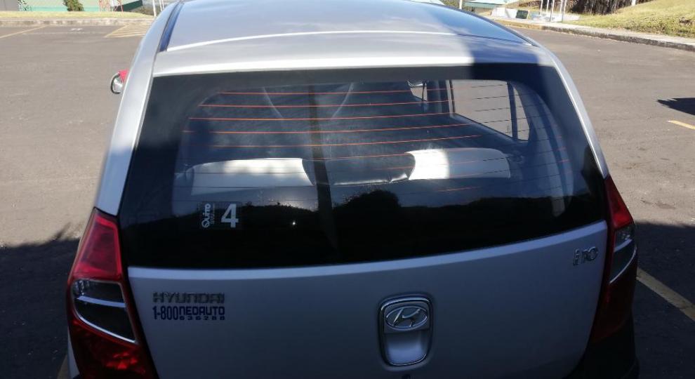 Hyundai i10 2012 Riobamba