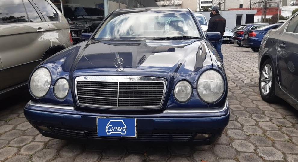 Mercedes Benz E320 1999 Quito