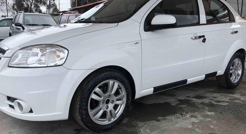 Chevrolet Aveo Emotion GLS 2016 Tulcán