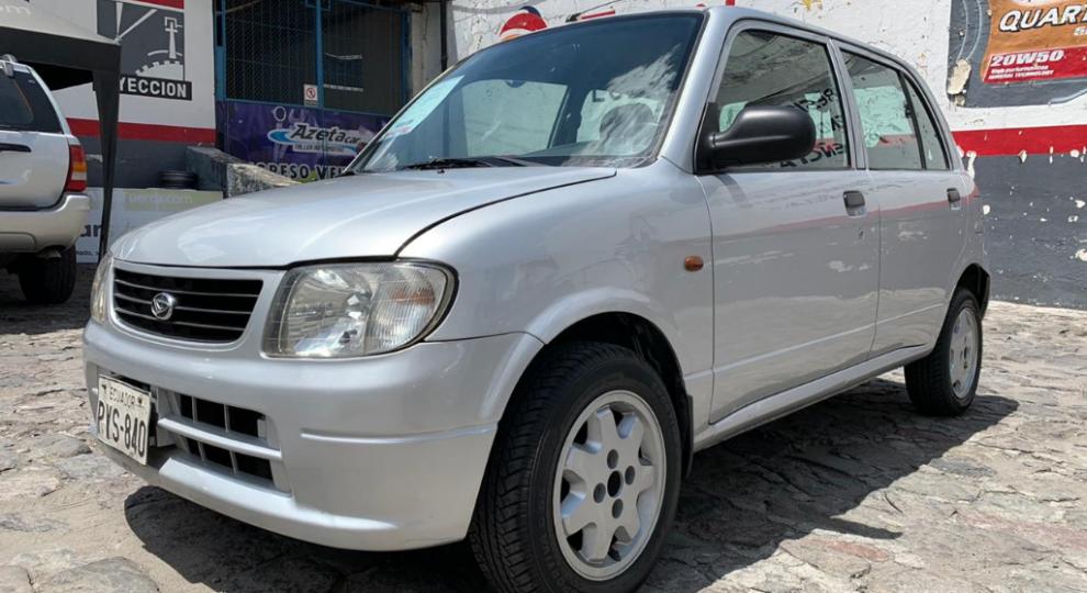 Daihatsu Cuore 2002 Quito