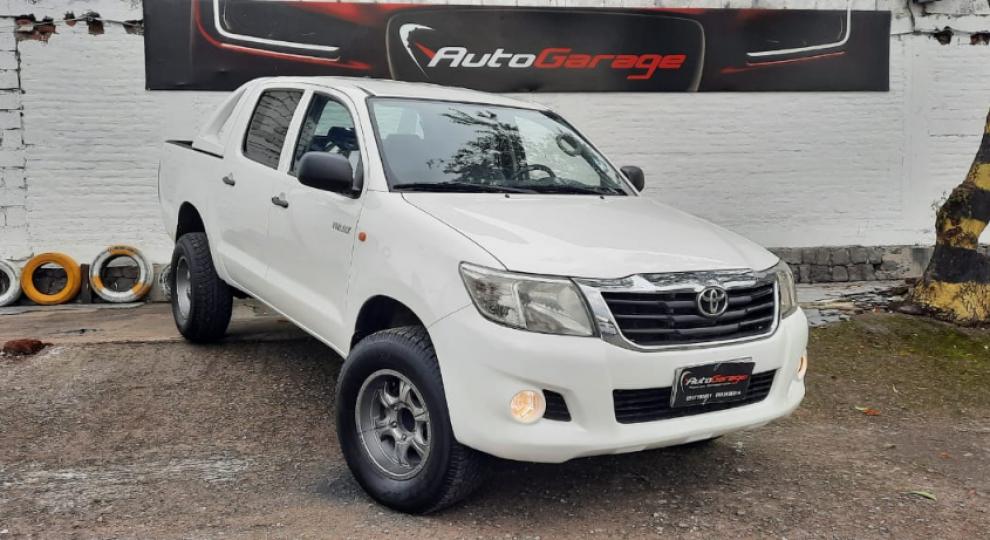 Toyota Hilux CD 4x2 Diesel 2012 Quito