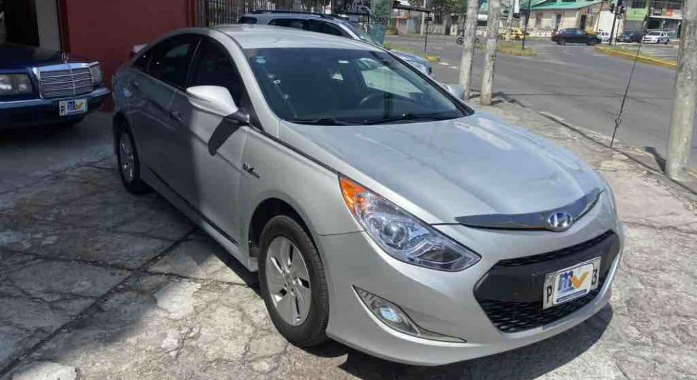 Hyundai Sonata Hybrid 2015 Quito