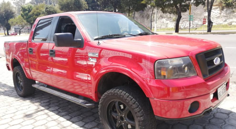Ford F150 XLT 4X4 CREW CAB 2007 Quito