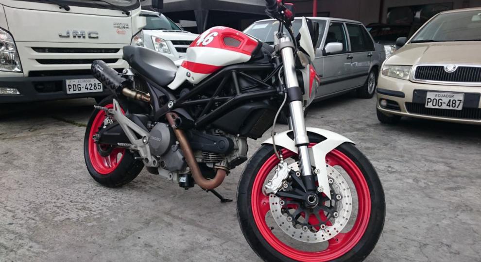 Ducati Monster 2013 Quito