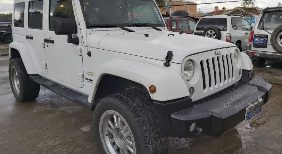 Jeep Wrangler Sahara 2014 Cuenca