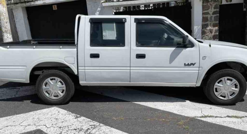 Chevrolet LUV CD 2004 Quito